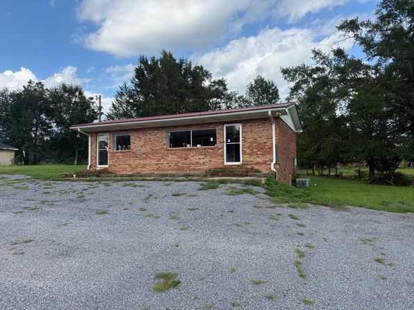 6400 N Highway 29