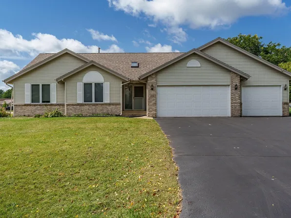 144 Bristlewood Ct, Rockton, IL 61072