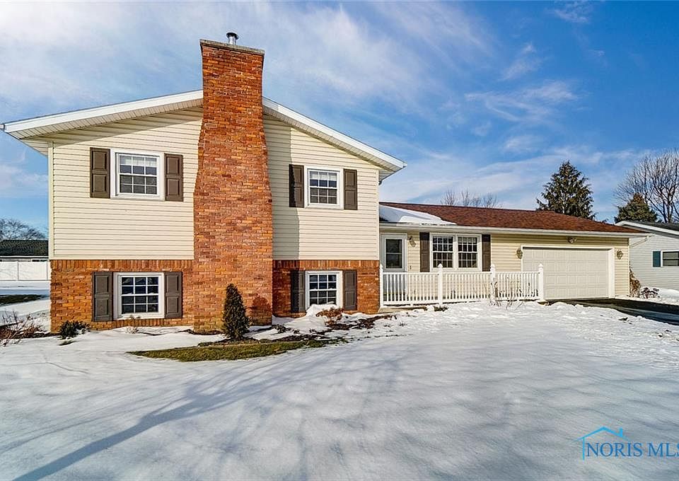 1st image of 215 Jeanette Dr