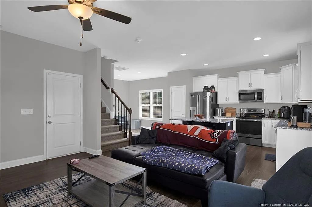2538 Marks Road - MJ — Photo 2