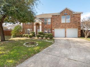 660 Joy Dianne Dr, Grand Prairie, TX 75052