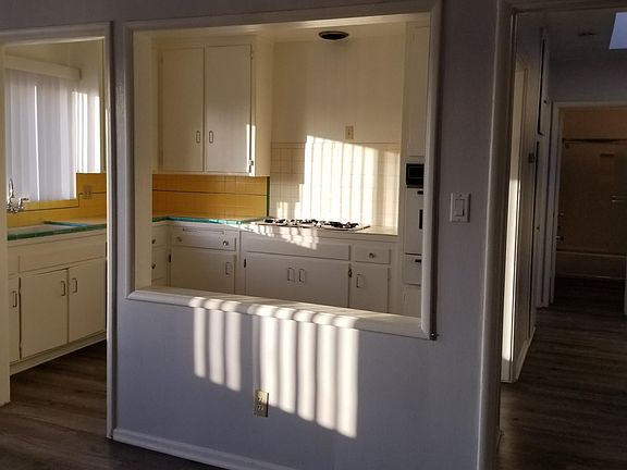 2nd image of 2344 S Atlantic Blvd APT A