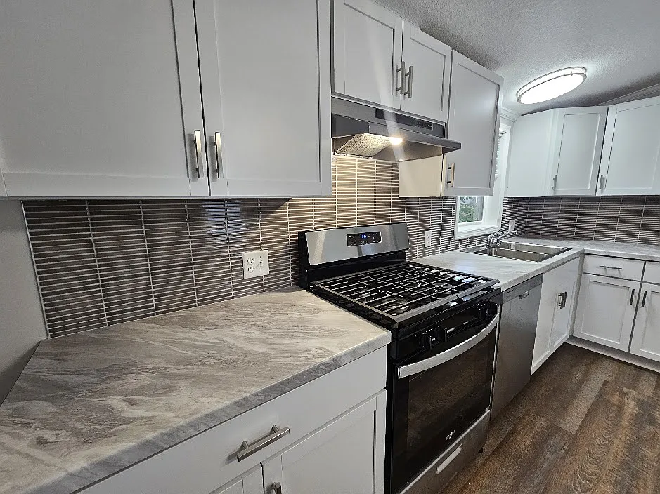 3 bed, 1216 sqft, $1,350 — Photo 3