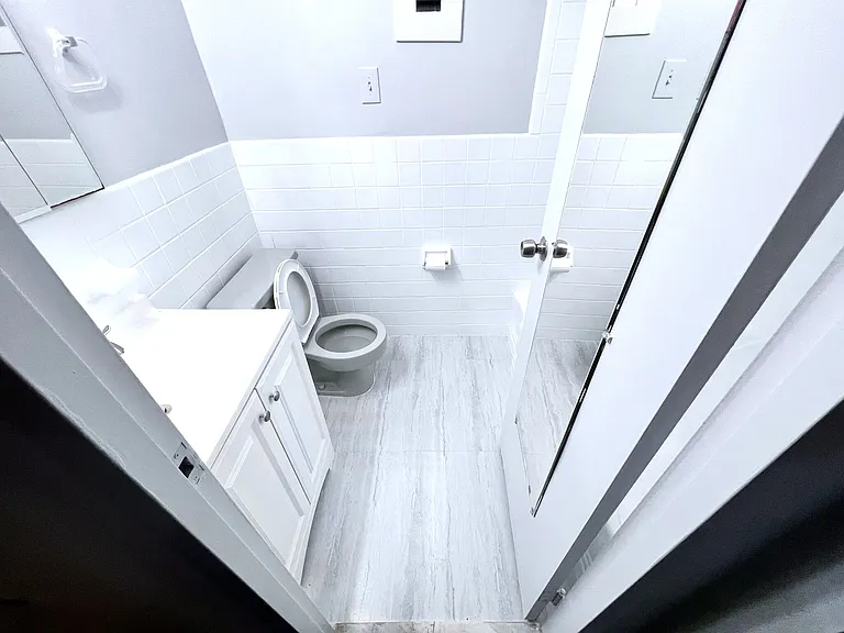 5406 Connecticut Ave NW #705 — Photo 6