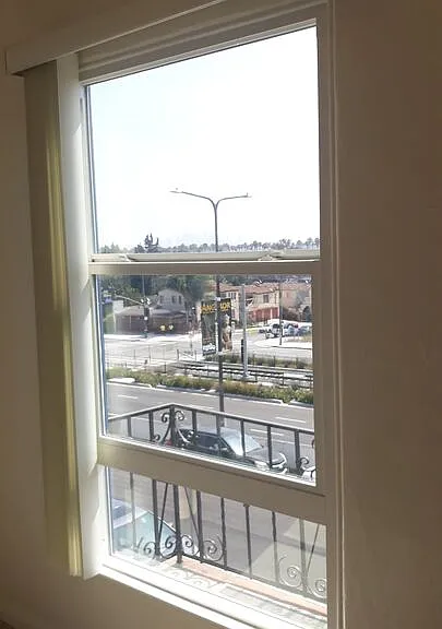 5017 Crenshaw Blvd #1/2 — Photo 7