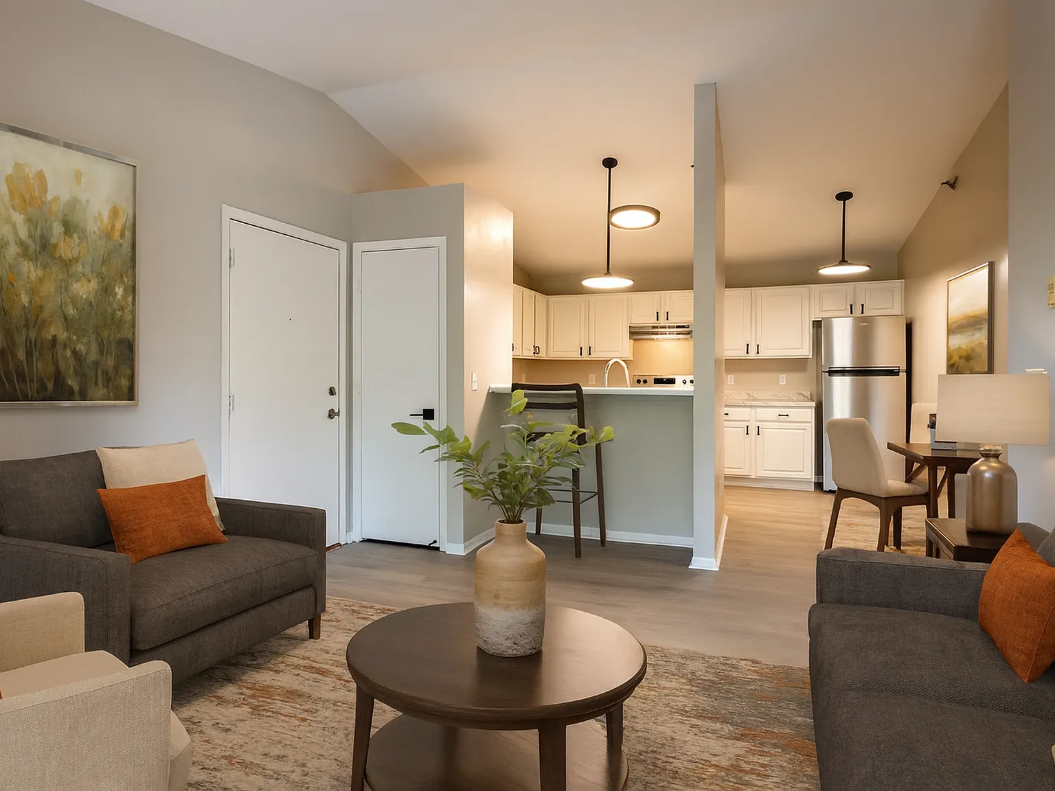 Biscayne Apartments — Photo 2