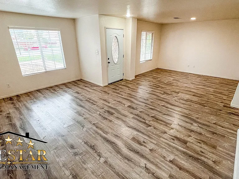 5514 Sierra Caves Ave — Photo 15