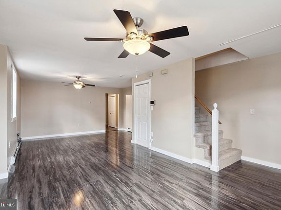 5th image of 153 Bartram Ave