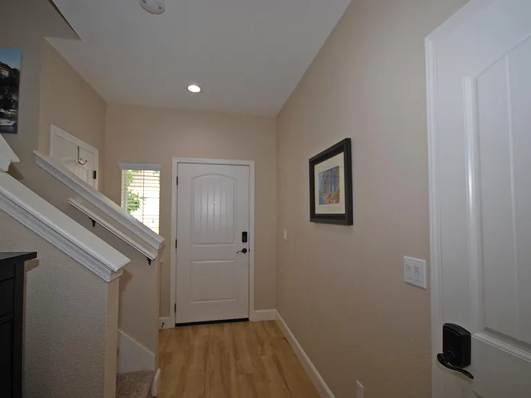 1189 Galeria Cir — Photo 11