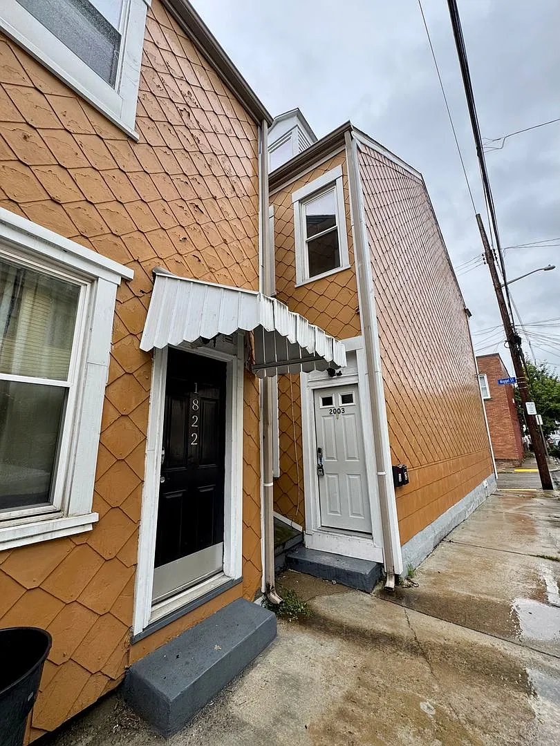 1822 Niggel Street (For Sale OA) — Photo 4