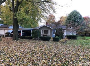 1422 S Park Rd, Rochester, IN 46975