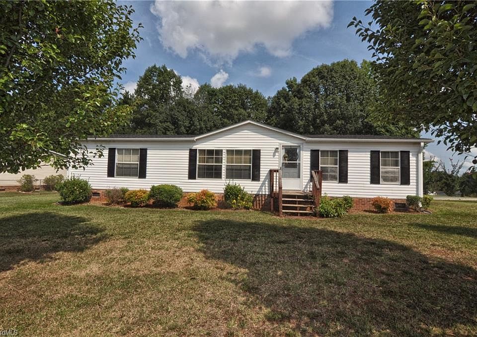 1st image of 294 Kara Ln