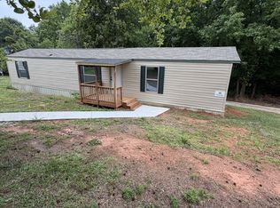 28 Purple Star Ln, Cleveland, GA 30528