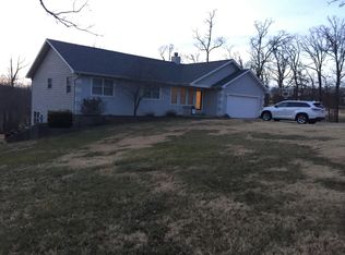 142 Bogey Ln, Gravois Mills, MO 65037