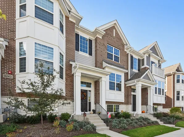 9245 Harlowe Ln, Orland Park, IL 60462