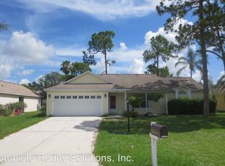 9778 Country Oaks Dr, Fort Myers, FL 33967