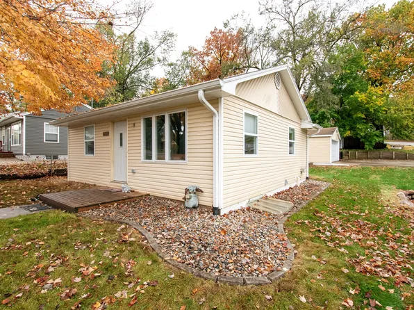 4350 NW 11th St, Des Moines, IA 50313