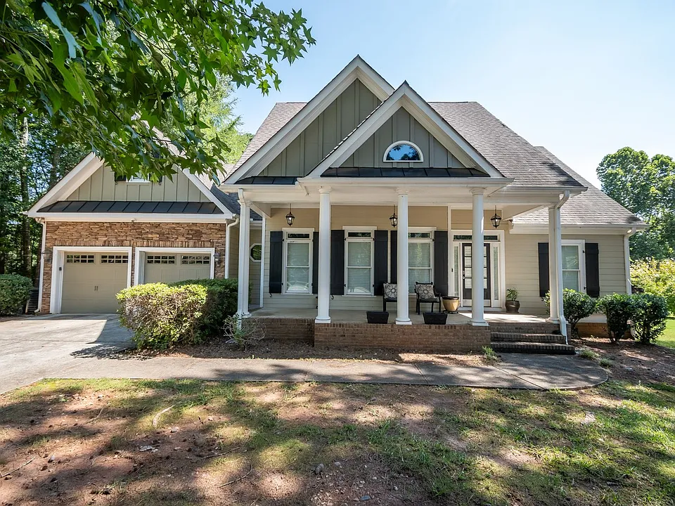 101 Falling Shoals Dr