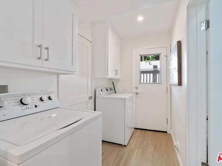 31518 Broad Beach Rd — Photo 23