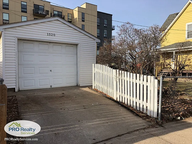 1520 Dayton Ave — Photo 14