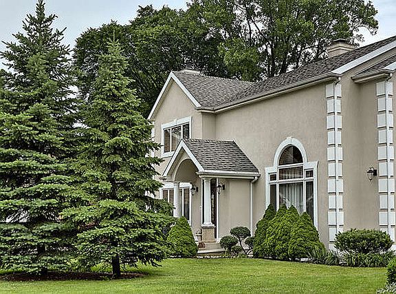 2nd image of 1357 Northmoor Ct