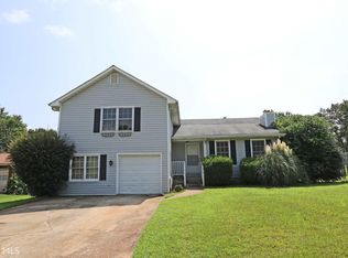 3802 Saddle Ridge Dr, Snellville, GA 30039