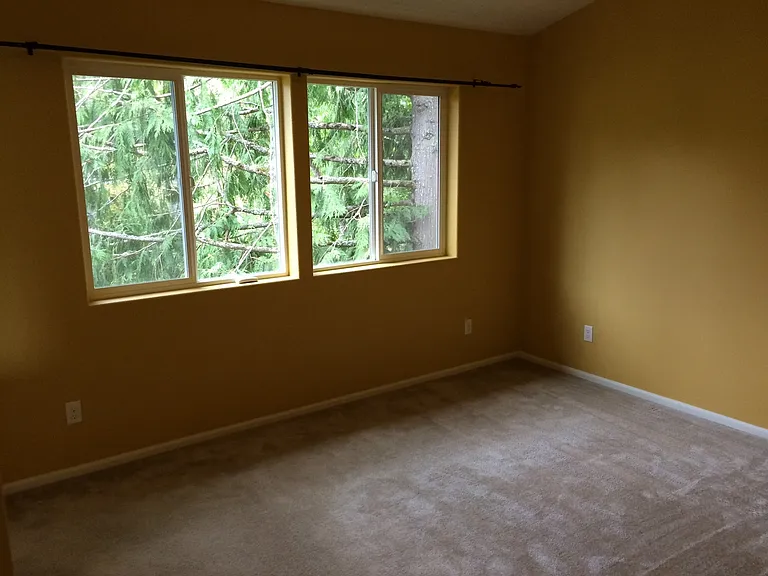 9946 NW Taylor St — Photo 18