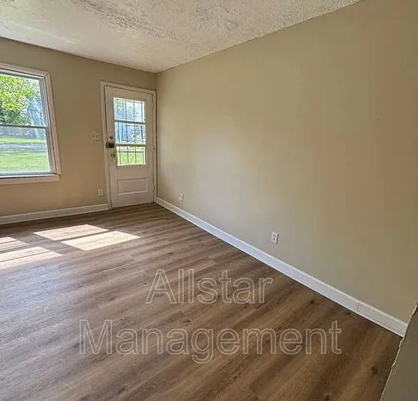 938 S Central Dr — Photo 13