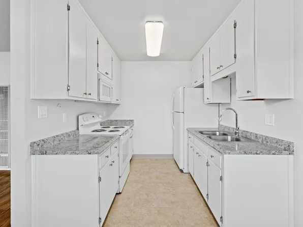 1256 Eggleston Street, 1256 Eggleston St APT 5, Napa, CA 94559