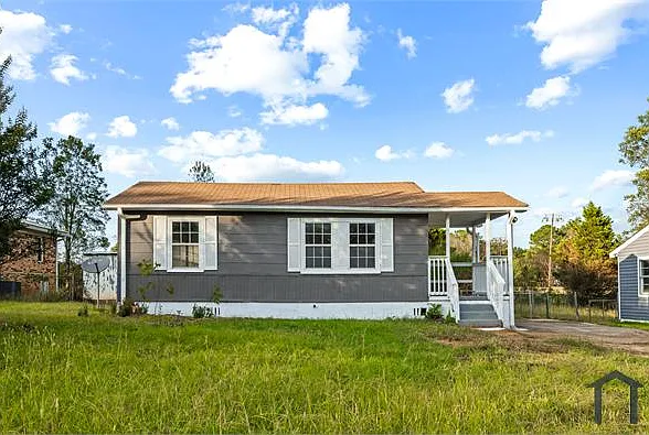 2423 Circle Dr — Photo 10
