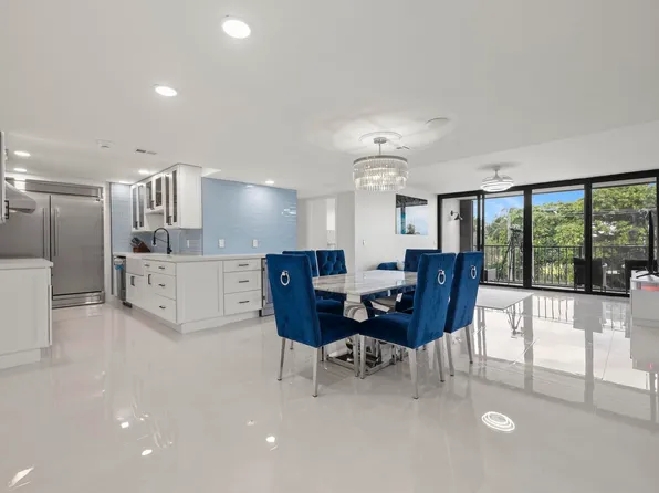5600 N Flagler Drive #207, West Palm Beach, FL 33407