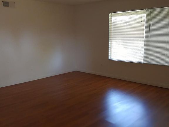 2nd image of 4164 Trevor Ln #C