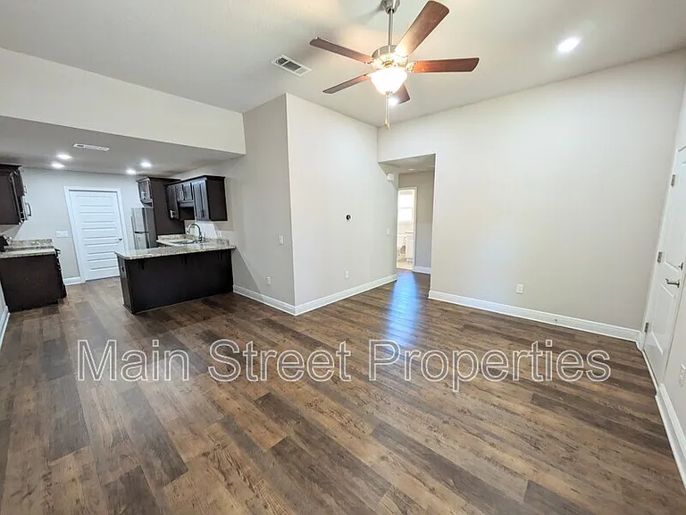 7799 Ira Dr #B — Photo 5