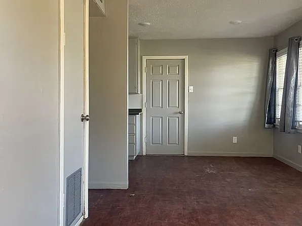 23052 Audette St, Dearborn, MI 48124