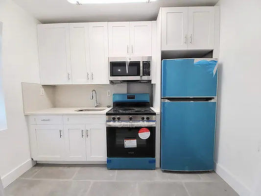 Rented by Rennit Inc. | media 3