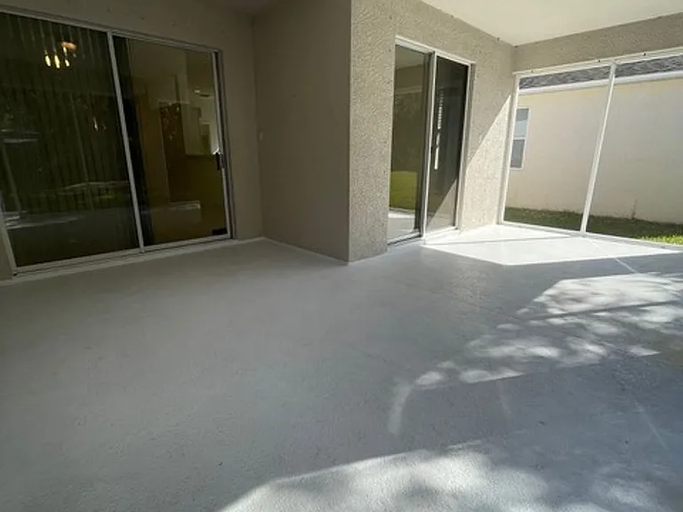 870 Greystone Ln — Photo 14