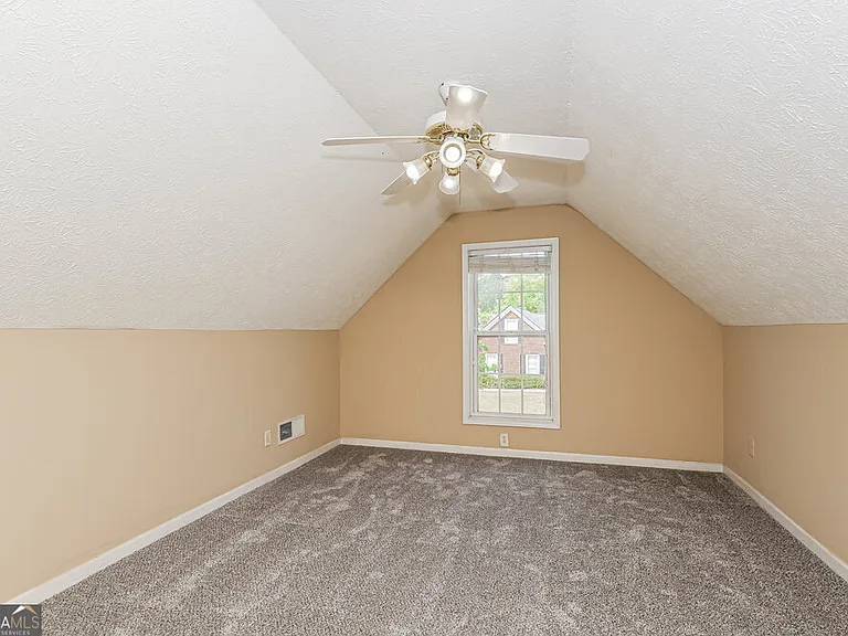 22 Tillbrook Trl — Photo 13