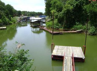 512 Sand Point Rd, Mead, OK 73449