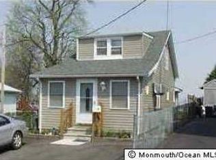 972 Woodcrest Dr, Keyport, NJ 07735