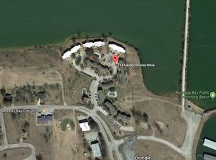 114 Harbor Dr UNIT 118, Runaway Bay, TX 76426
