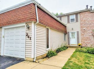 241 Douglass Way, Bolingbrook, IL 60440