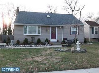 1025 Orchard Ave, Runnemede, NJ 08078