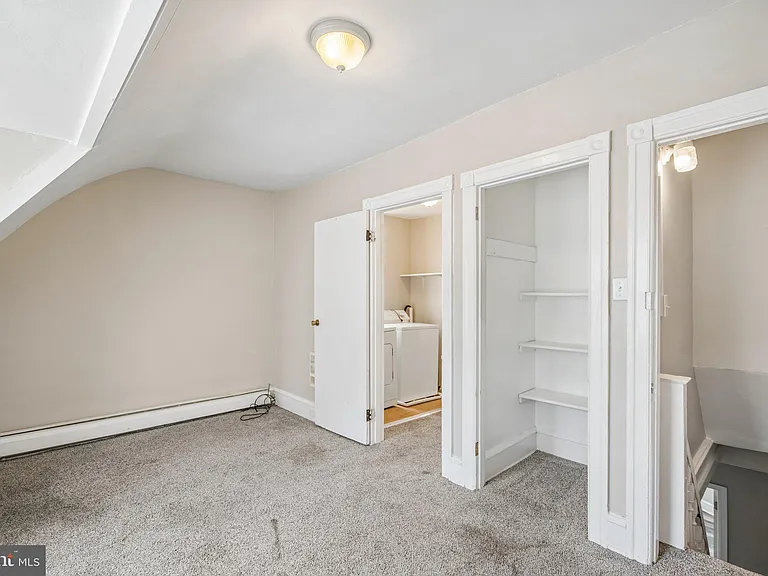 481 Gerhard St #2 — Photo 13