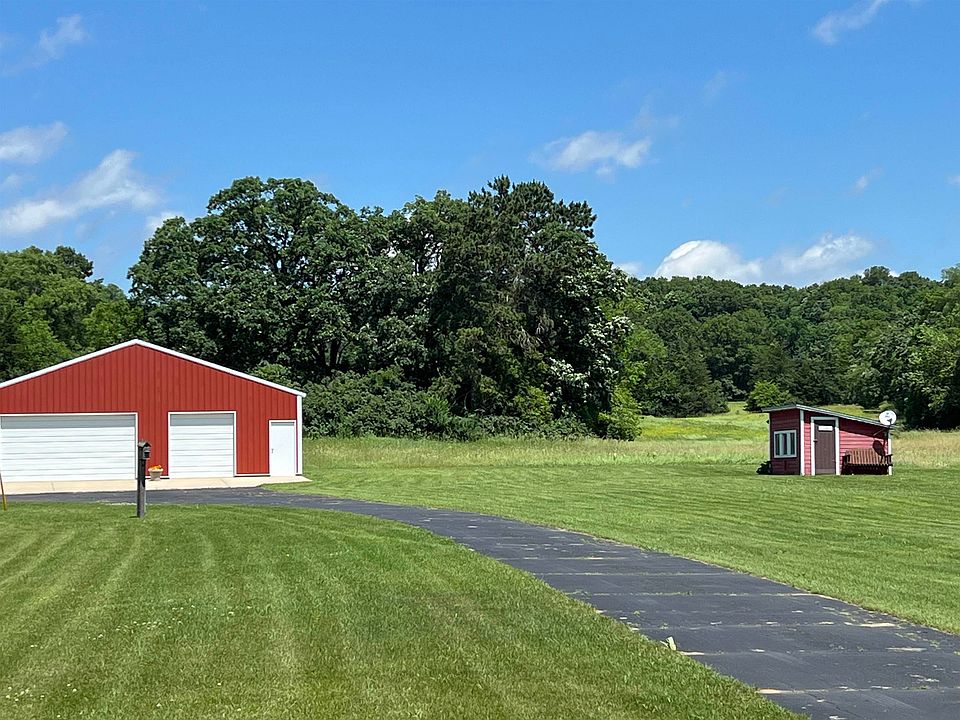 2nd image of N8061 Fenske Rd