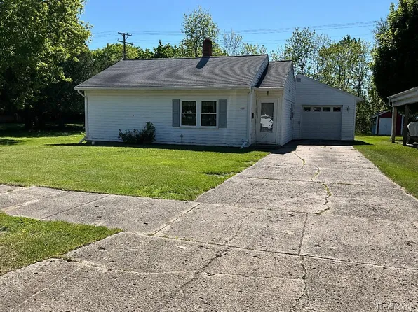515 N Silver St, Bad Axe, MI 48413