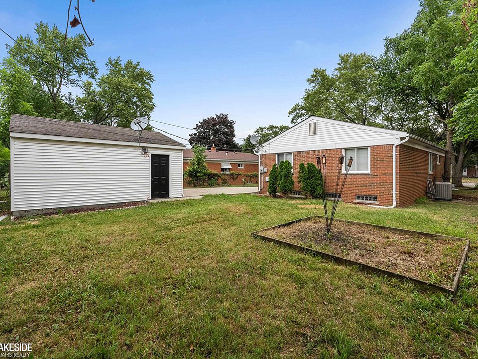 14235 Inkster Rd, photo 29