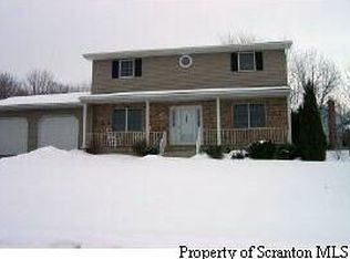 915 Longwood N, Clarks Summit, PA 18411