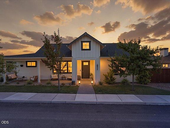 2nd image of 3573 SW 47th St