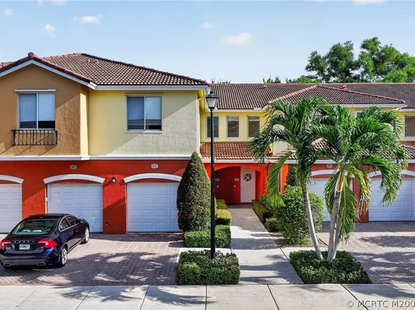 43 SE Sedona Cir APT 102, Stuart, FL 34994