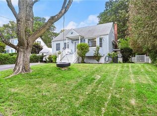 9 Dartmouth Ln, Danbury, CT 06810